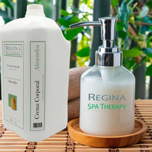 Cargar imagen en el visor de la galería, Regina Spa Therapy Crema hotelero hecho a base de esencias de Almendra. / 5 litros Refil