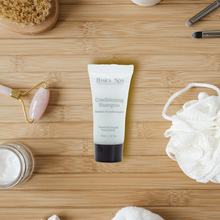 Cargar imagen en el visor de la galería, Shampoo y Acondicionador Basic Spa 20ml | Caja con 500 Pzas