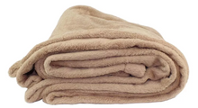 Cargar imagen en el visor de la galería, Cobertor King Size Polar Camel 2.6x2.2 Ideal para Hoteles, Suave, Cálido y Duradero