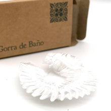 Cargar imagen en el visor de la galería, 100 kits Gorro De Baño Ducha Hotelera Plástico/amenidades Para Hotel/Airbnb Kit de viaje. Regina Spa Therapy