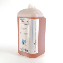 Cargar imagen en el visor de la galería, Regina Spa Therapy Jabón para Manos Hotelero Hecho a Base de Esencia de Moras y Vainilla. 5 Litros Refil