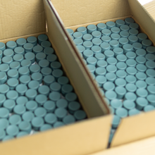 Cargar imagen en el visor de la galería, Shampoo Esencias de Miel Regina Spa Therapy 30ml | Caja con 500 Pzas