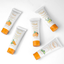 Cargar imagen en el visor de la galería, Crema Corporal Renata Bambú y Limón 30ml | Caja con 500 Piezas