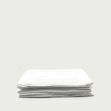 Cargar imagen en el visor de la galería, Juego de Sábanas Hoteleras Blancas Lisas Individual , 250 Hilos, 40% Poliéster / 60% Algodón.