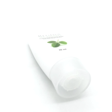 Cargar imagen en el visor de la galería, 250 piezas Crema Esencias De Soya Regina Spa Therapy 35 ml