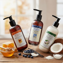 Cargar imagen en el visor de la galería, Kit de cuidado personal que incluye Shampoo con acondicionador, Gel de Baño y Crema Corporal en presentación de 250 ml cada una.
