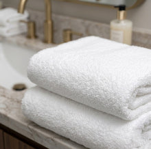 Cargar imagen en el visor de la galería, Toalla De Baño 100% Algodón Suave, Blanca
